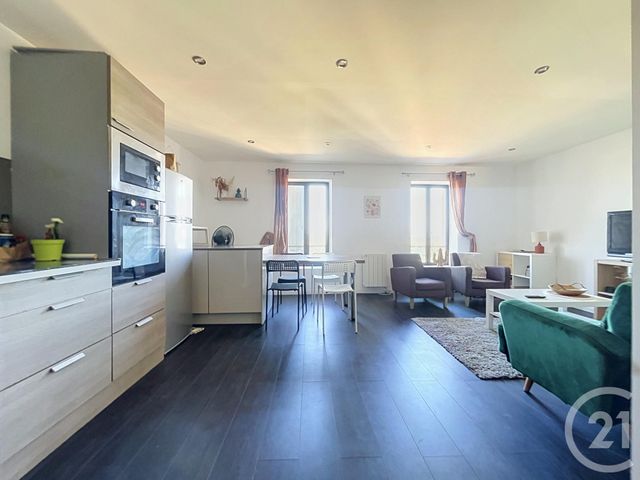 Appartement F3 &agrave; louer - 3 pi&egrave;ces - 70 m2 - Beziers - 34 - LANGUEDOC-ROUSSILLON