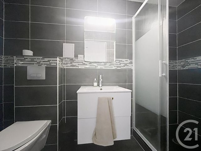 Appartement F3 &agrave; louer - 3 pi&egrave;ces - 70 m2 - Beziers - 34 - LANGUEDOC-ROUSSILLON
