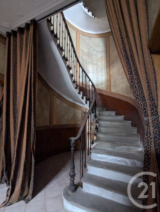 Afficher la photo en grand Maison à vendre - 12 pièces - 362 m2 - Lespignan - 34 - LANGUEDOC-ROUSSILLON