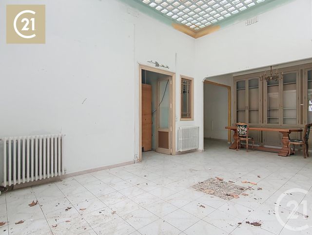 Afficher la photo en grand Appartement F4 à vendre - 5 pièces - 139,26 m2 - Beziers - 34 - LANGUEDOC-ROUSSILLON