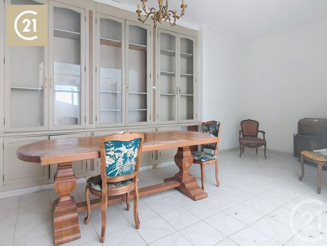 Afficher la photo en grand Appartement F4 à vendre - 5 pièces - 139,26 m2 - Beziers - 34 - LANGUEDOC-ROUSSILLON