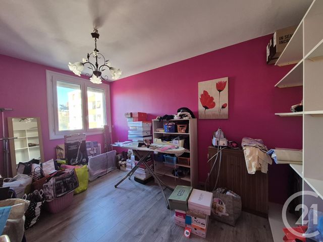 Afficher la photo en grand Appartement à vendre - 4 pièces - 90,28 m2 - Beziers - 34 - LANGUEDOC-ROUSSILLON