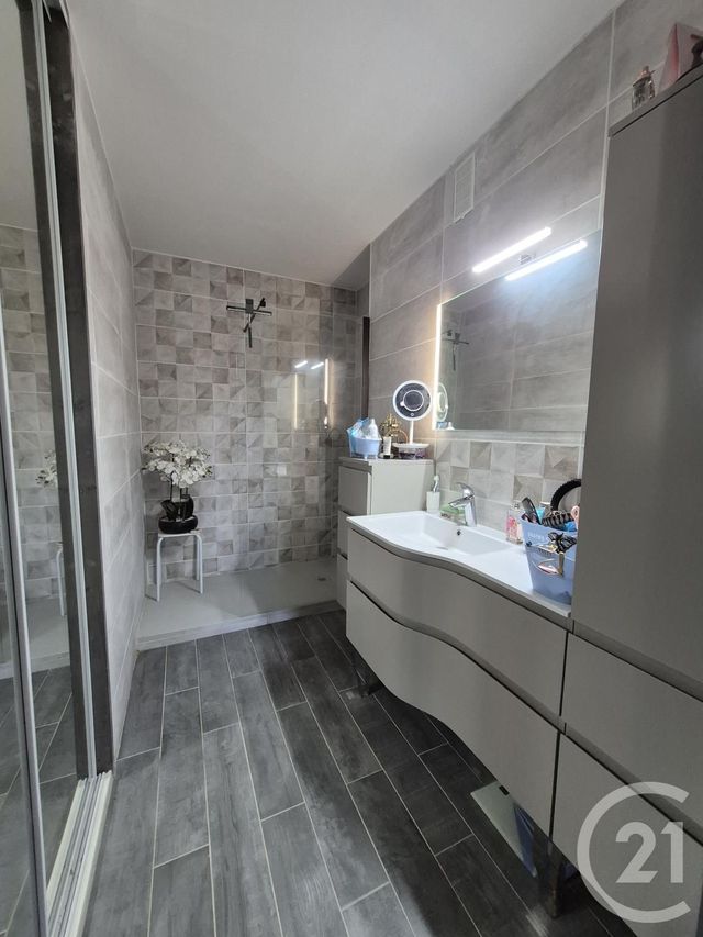 Afficher la photo en grand Appartement à vendre - 4 pièces - 90,28 m2 - Beziers - 34 - LANGUEDOC-ROUSSILLON