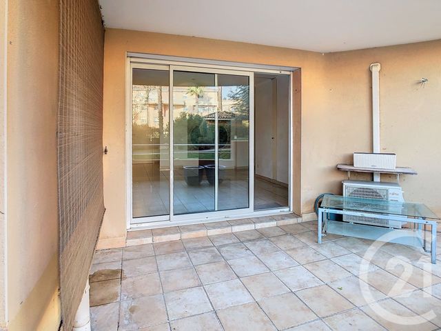 Afficher la photo en grand Appartement F3 à vendre - 3 pièces - 71 m2 - Beziers - 34 - LANGUEDOC-ROUSSILLON