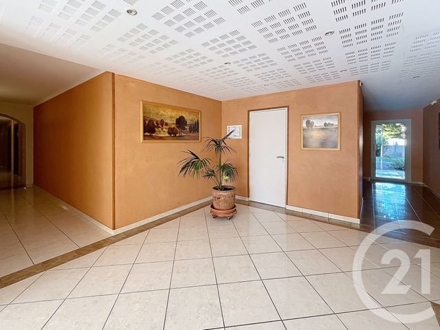 Appartement F3 à vendre - 3 pièces - 71 m2 - Beziers - 34 - LANGUEDOC-ROUSSILLON