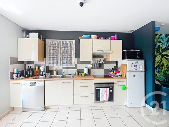 Afficher la photo en grand Maison à vendre - 4 pièces - 89,67 m2 - St Chinian - 34 - LANGUEDOC-ROUSSILLON