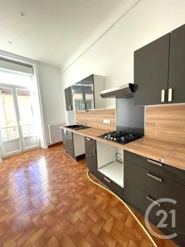 Appartement F3 à louer - 3 pièces - 76,34 m2 - Beziers - 34 - LANGUEDOC-ROUSSILLON