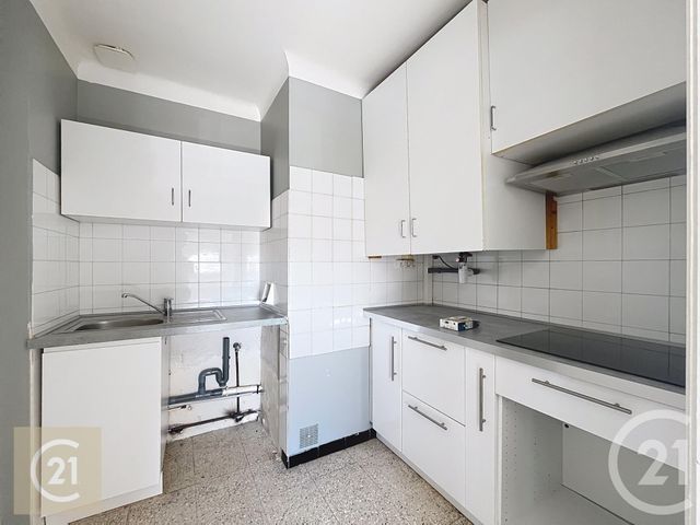 Afficher la photo en grand Appartement F3 à louer - 3 pièces - 57,81 m2 - Beziers - 34 - LANGUEDOC-ROUSSILLON