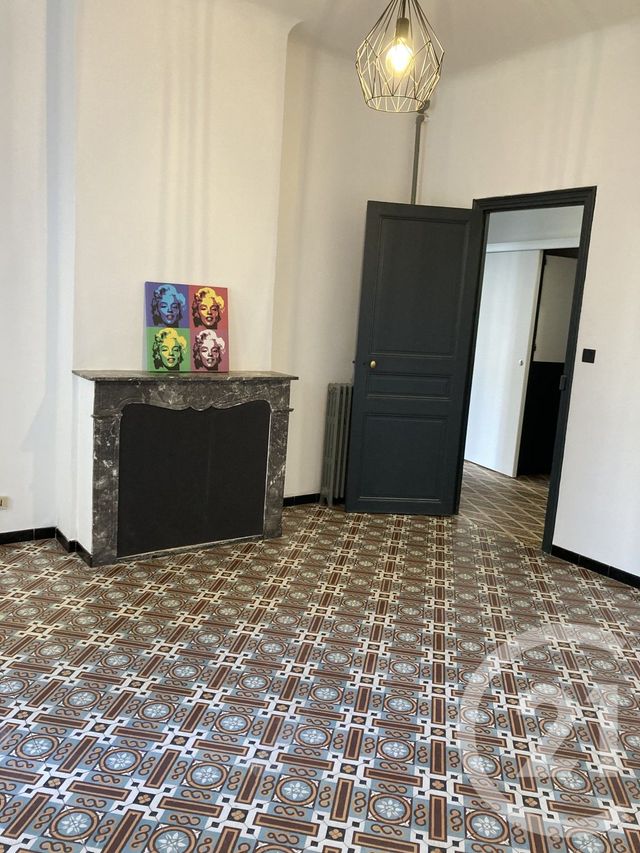 Afficher la photo en grand Immeuble à vendre - 411 m2 - Beziers - 34 - LANGUEDOC-ROUSSILLON