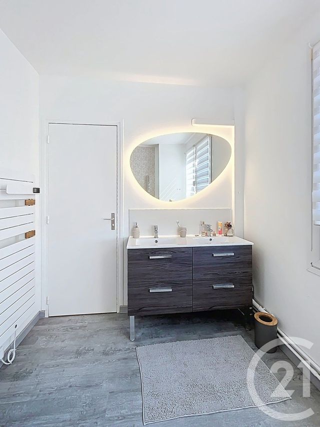 Afficher la photo en grand Appartement T4 à vendre - 4 pièces - 98 m2 - Beziers - 34 - LANGUEDOC-ROUSSILLON