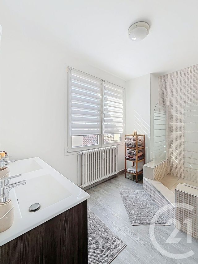 Afficher la photo en grand Appartement T4 à vendre - 4 pièces - 98 m2 - Beziers - 34 - LANGUEDOC-ROUSSILLON