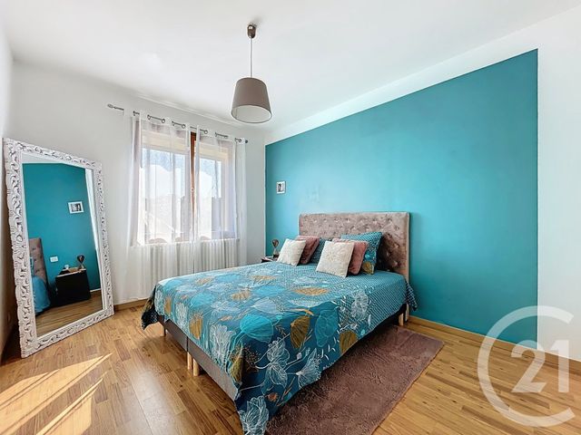 Afficher la photo en grand Appartement T4 à vendre - 4 pièces - 98 m2 - Beziers - 34 - LANGUEDOC-ROUSSILLON
