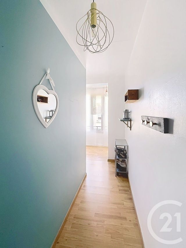 Afficher la photo en grand Appartement T4 à vendre - 4 pièces - 98 m2 - Beziers - 34 - LANGUEDOC-ROUSSILLON