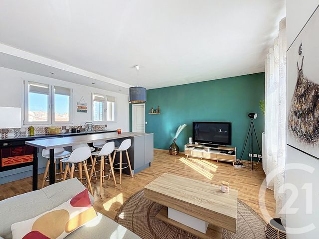 Afficher la photo en grand Appartement T4 à vendre - 4 pièces - 98 m2 - Beziers - 34 - LANGUEDOC-ROUSSILLON