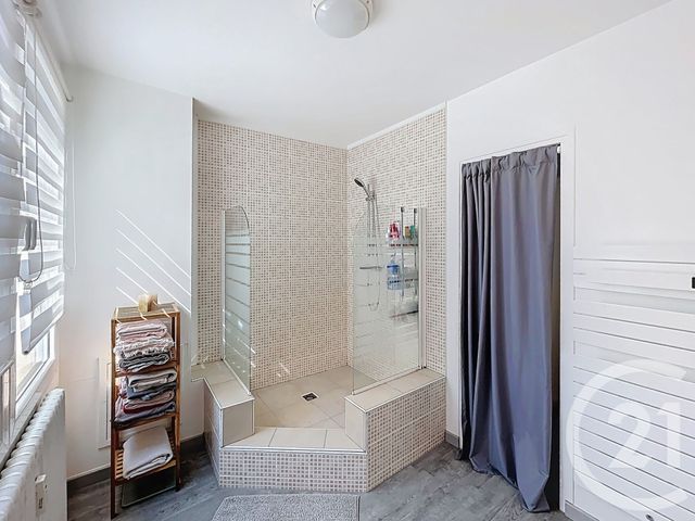Afficher la photo en grand Appartement T4 à vendre - 4 pièces - 98 m2 - Beziers - 34 - LANGUEDOC-ROUSSILLON