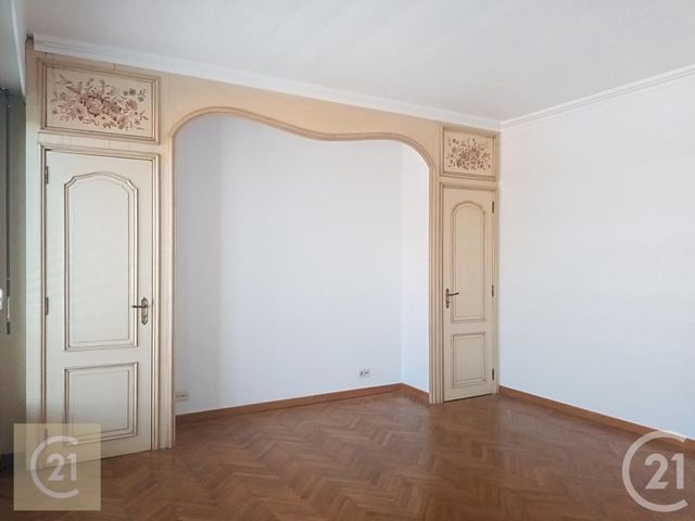 Afficher la photo en grand Appartement F8 à louer - 8 pièces - 269,33 m2 - Beziers - 34 - LANGUEDOC-ROUSSILLON