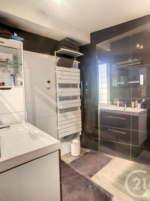 Afficher la photo en grand Maison à vendre - 4 pièces - 120 m2 - Sauvian - 34 - LANGUEDOC-ROUSSILLON