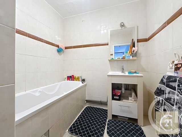 Appartement F4 à vendre - 4 pièces - 74,86 m2 - Beziers - 34 - LANGUEDOC-ROUSSILLON