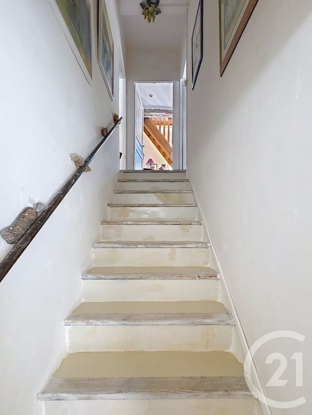 Afficher la photo en grand Maison à vendre - 5 pièces - 103 m2 - Puisserguier - 34 - LANGUEDOC-ROUSSILLON