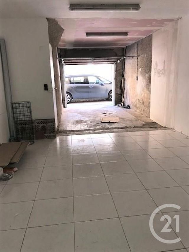 Parking à louer - 40 m2 - Beziers - 34 - LANGUEDOC-ROUSSILLON