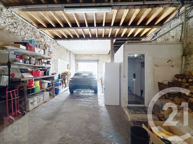 Afficher la photo en grand Maison à vendre - 7 pièces - 165 m2 - Colombiers - 34 - LANGUEDOC-ROUSSILLON