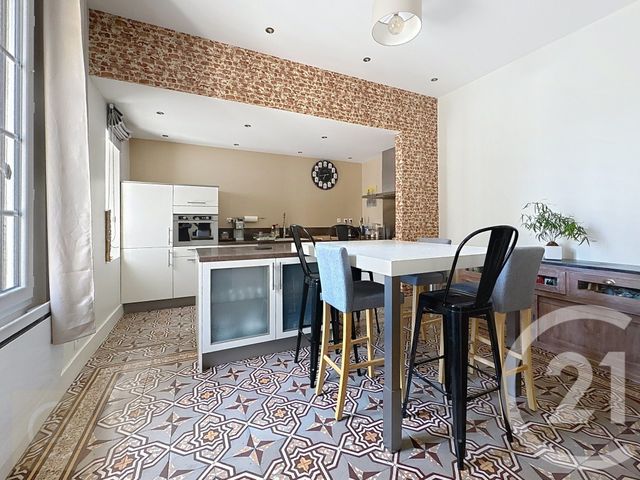 Afficher la photo en grand Maison à vendre - 7 pièces - 165 m2 - Colombiers - 34 - LANGUEDOC-ROUSSILLON