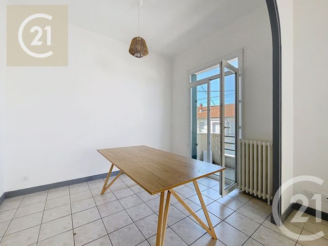 Appartement T4 à vendre - 4 pièces - 86 m2 - Beziers - 34 - LANGUEDOC-ROUSSILLON