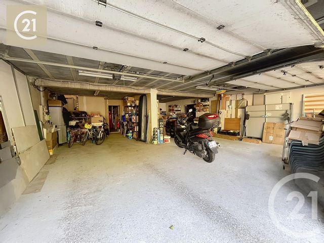 Afficher la photo en grand Maison à vendre - 8 pièces - 246 m2 - Beziers - 34 - LANGUEDOC-ROUSSILLON