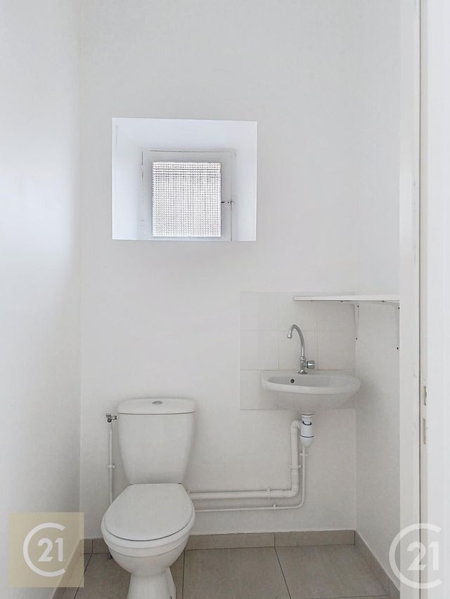 Afficher la photo en grand Divers à louer - 37 m2 - Beziers - 34 - LANGUEDOC-ROUSSILLON
