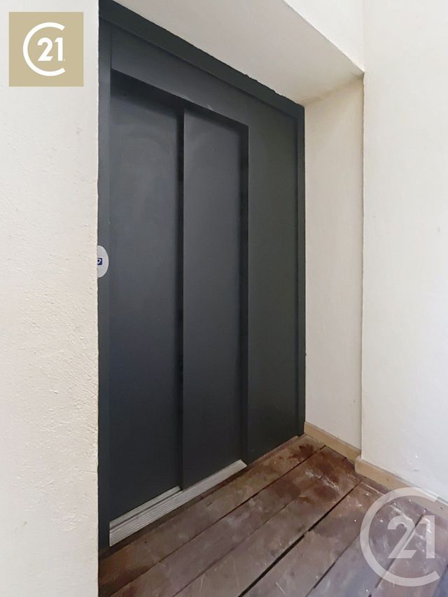 Afficher la photo en grand Appartement F4 à vendre - 4 pièces - 92,83 m2 - Beziers - 34 - LANGUEDOC-ROUSSILLON