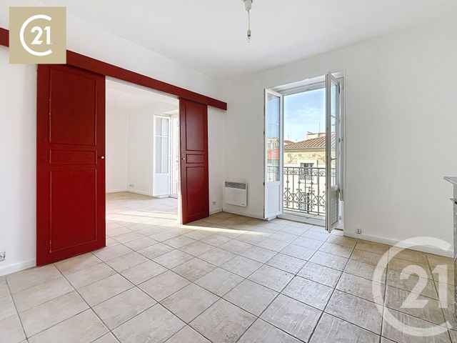 Afficher la photo en grand Appartement F4 à vendre - 4 pièces - 92,83 m2 - Beziers - 34 - LANGUEDOC-ROUSSILLON