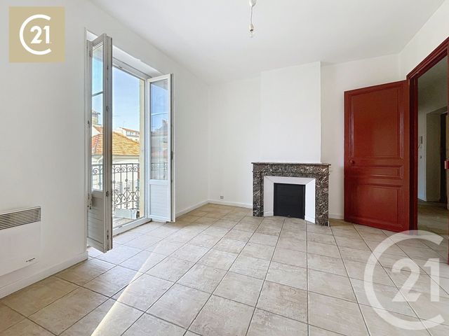 Afficher la photo en grand Appartement F4 à vendre - 4 pièces - 92,83 m2 - Beziers - 34 - LANGUEDOC-ROUSSILLON