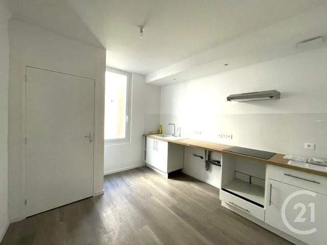 Appartement Duplex à louer - 4 pièces - 88,79 m2 - Beziers - 34 - LANGUEDOC-ROUSSILLON