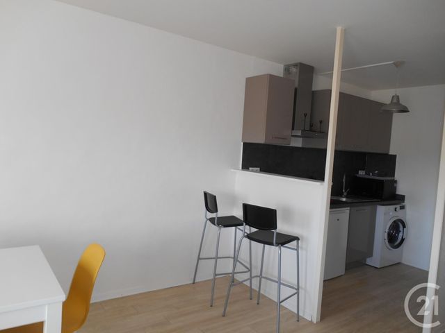 Appartement F3 à louer - 3 pièces - 53 m2 - Beziers - 34 - LANGUEDOC-ROUSSILLON