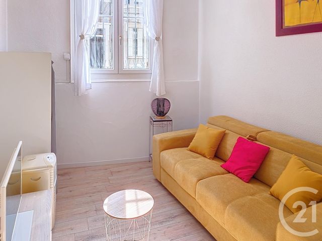 Appartement F1 &agrave; louer - 1 pi&egrave;ce - 22 m2 - Beziers - 34 - LANGUEDOC-ROUSSILLON