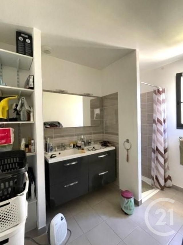 Maison &agrave; louer - 4 pi&egrave;ces - 90 m2 - Beziers - 34 - LANGUEDOC-ROUSSILLON