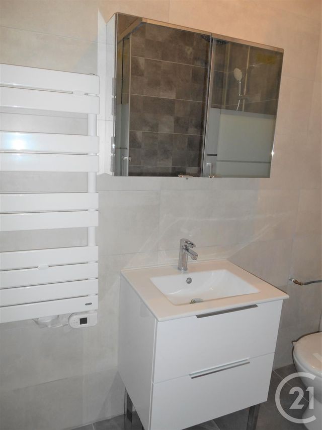 Appartement F3 &agrave; louer - 3 pi&egrave;ces - 67 m2 - Beziers - 34 - LANGUEDOC-ROUSSILLON