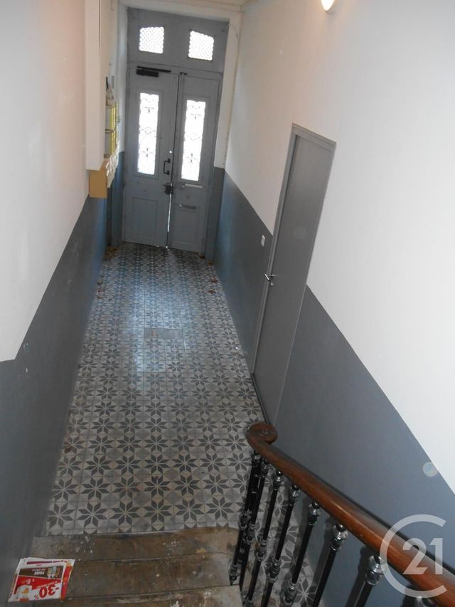 Appartement F2 &agrave; louer - 2 pi&egrave;ces - 48 m2 - Beziers - 34 - LANGUEDOC-ROUSSILLON