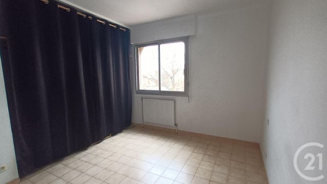 Appartement F4 &agrave; louer - 4 pi&egrave;ces - 84,59 m2 - Beziers - 34 - LANGUEDOC-ROUSSILLON