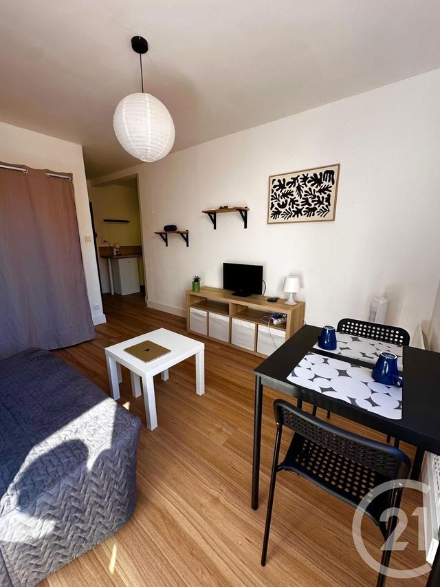 Appartement F1 &agrave; louer - 1 pi&egrave;ce - 20,20 m2 - Beziers - 34 - LANGUEDOC-ROUSSILLON