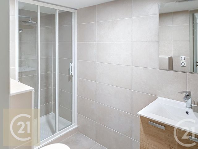 Appartement F1 &agrave; louer - 1 pi&egrave;ce - 27,35 m2 - Beziers - 34 - LANGUEDOC-ROUSSILLON