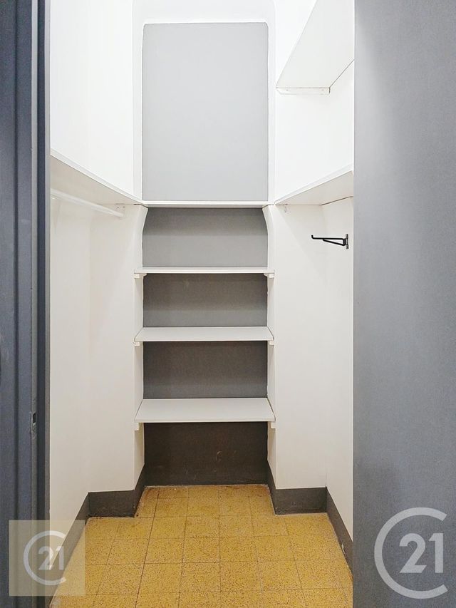 Appartement F3 &agrave; louer - 3 pi&egrave;ces - 70,78 m2 - Beziers - 34 - LANGUEDOC-ROUSSILLON