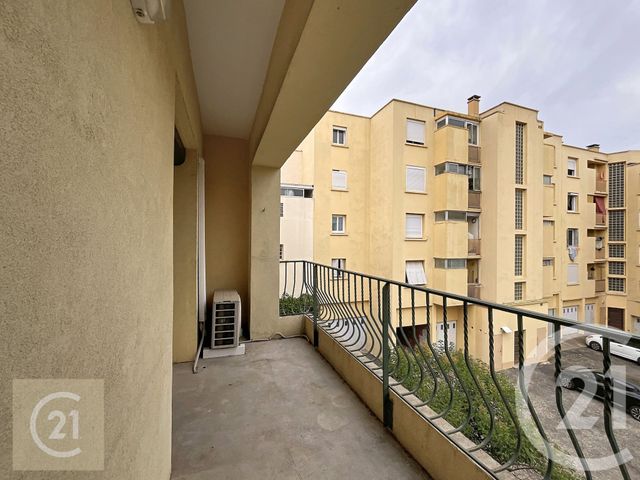 Maison &agrave; louer - 4 pi&egrave;ces - 95,34 m2 - Beziers - 34 - LANGUEDOC-ROUSSILLON