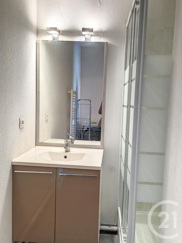 Appartement F2 &agrave; louer - 2 pi&egrave;ces - 38,03 m2 - Beziers - 34 - LANGUEDOC-ROUSSILLON