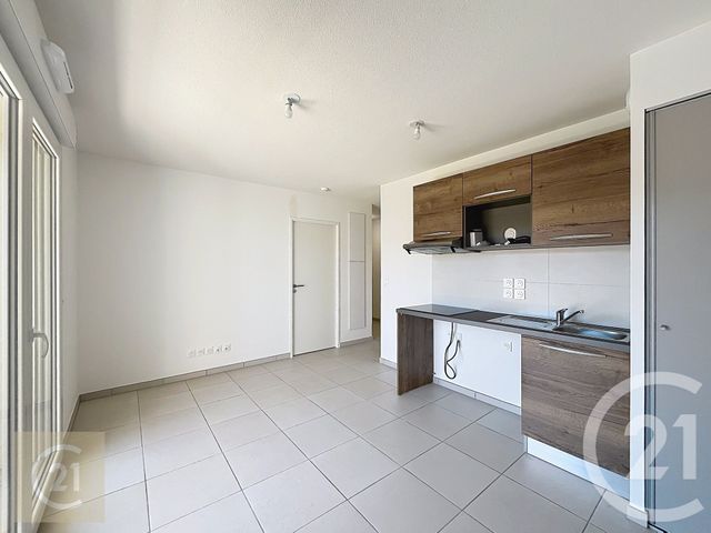 Appartement F2 &agrave; louer - 2 pi&egrave;ces - 39,61 m2 - Beziers - 34 - LANGUEDOC-ROUSSILLON