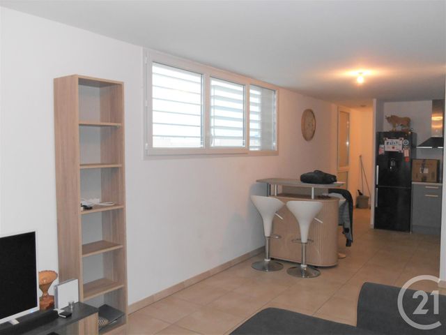 Appartement F3 &agrave; louer - 3 pi&egrave;ces - 57,20 m2 - Beziers - 34 - LANGUEDOC-ROUSSILLON