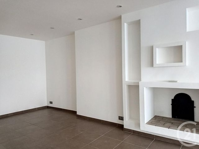 Appartement F3 &agrave; louer - 3 pi&egrave;ces - 87,62 m2 - Beziers - 34 - LANGUEDOC-ROUSSILLON
