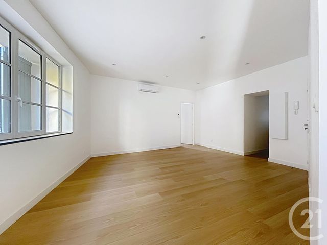 Appartement F3 &agrave; louer - 3 pi&egrave;ces - 70 m2 - Beziers - 34 - LANGUEDOC-ROUSSILLON