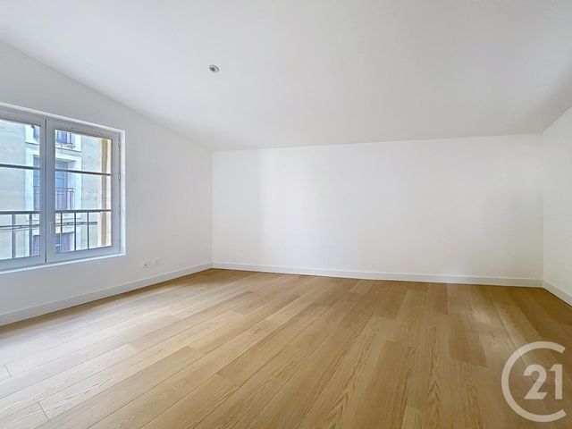 Appartement F3 &agrave; louer - 3 pi&egrave;ces - 70 m2 - Beziers - 34 - LANGUEDOC-ROUSSILLON