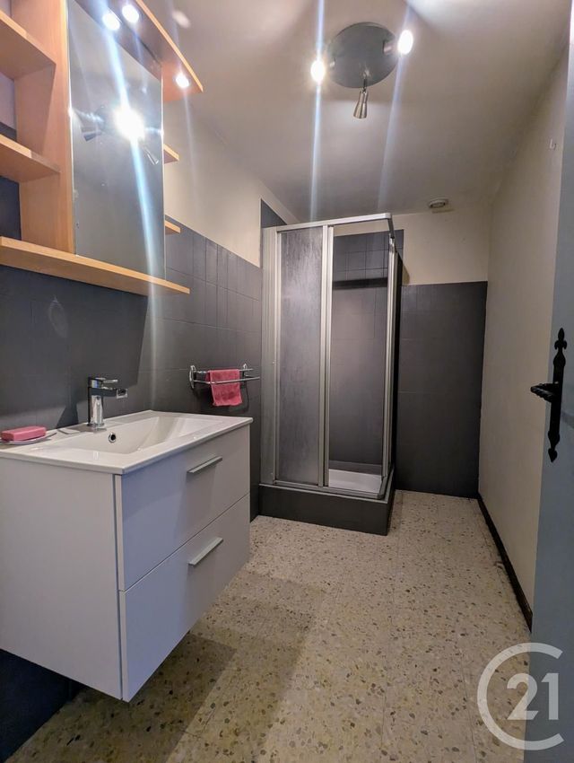 Afficher la photo en grand Maison à vendre - 4 pièces - 79 m2 - Villespassans - 34 - LANGUEDOC-ROUSSILLON